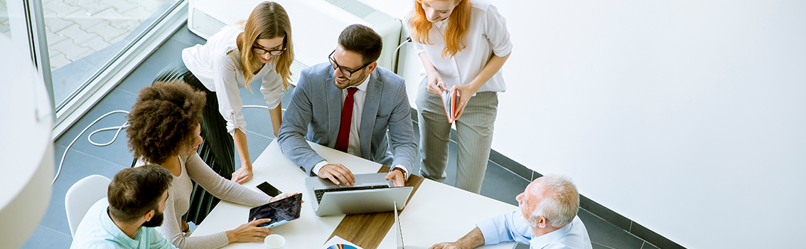 Chrome-Enterprise-Elevates-Engagement-Efficiency-in-a-Senior-Care-Environment