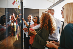 Raven Persona-Data Engineers & Software developers, Cloud Architects, CTOs & CIOs