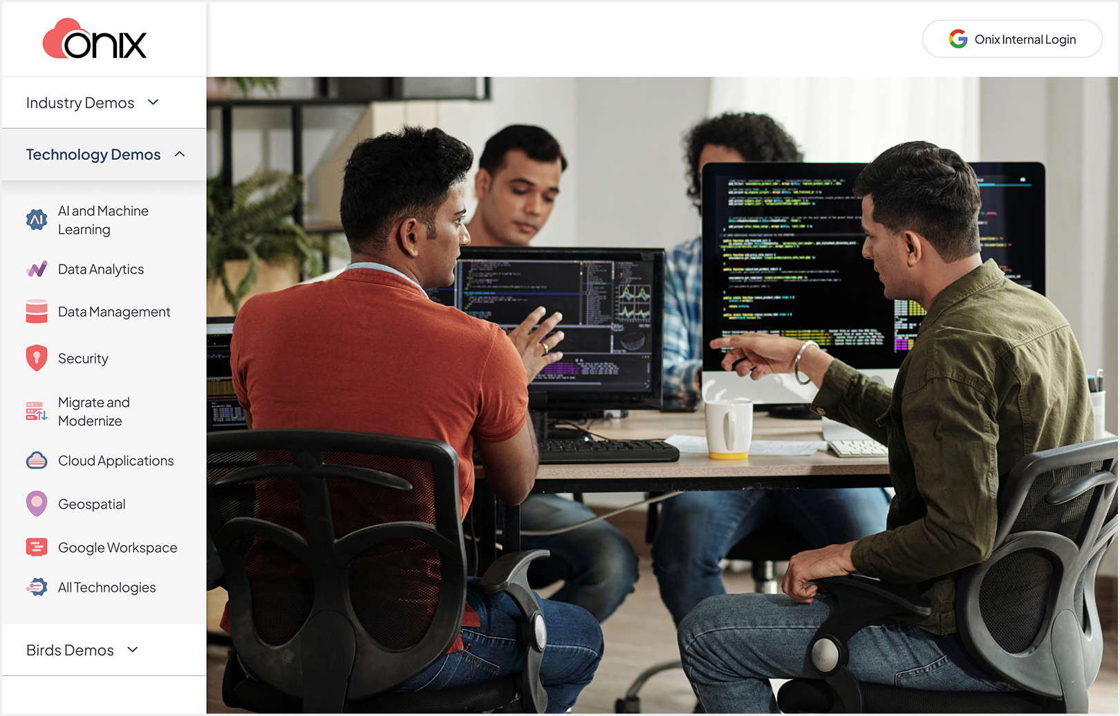 Onix Canopy - People with computers on discussion
